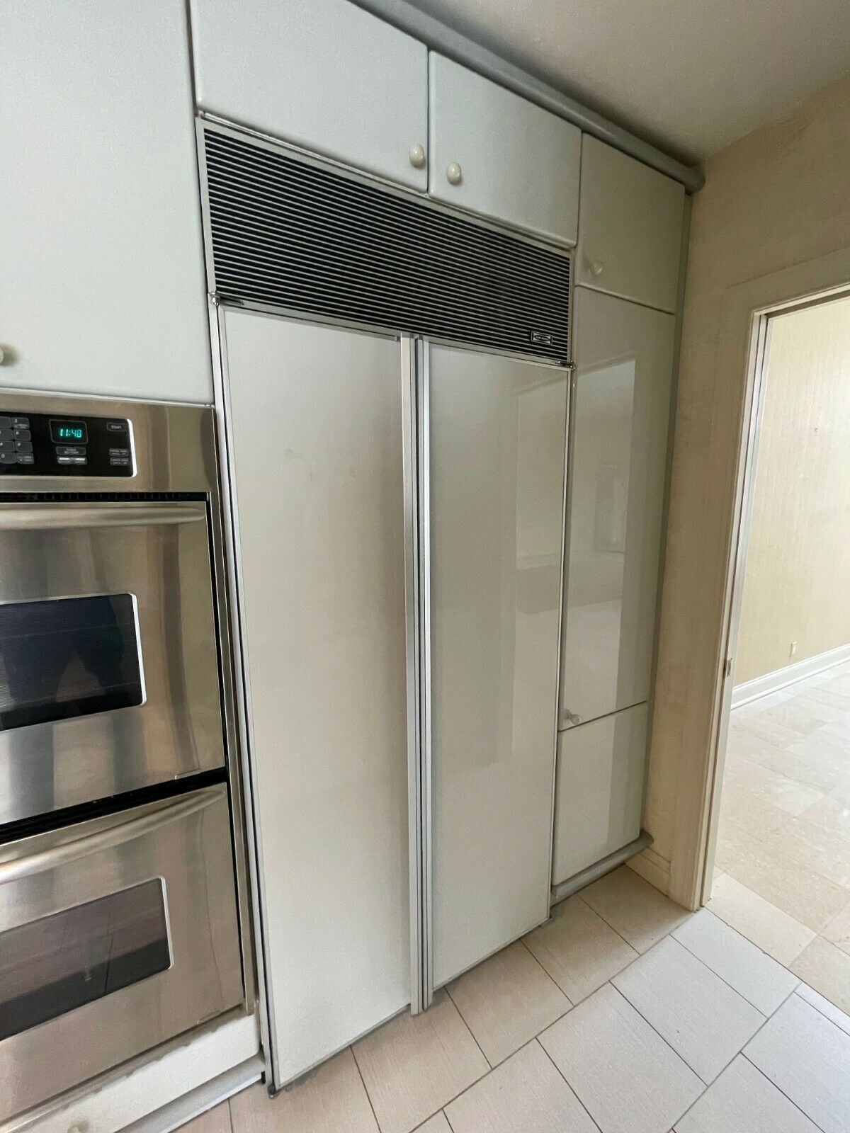 Sub-Zero Refrigerator Freezer 36 Inch White Counter Depth Side By Model